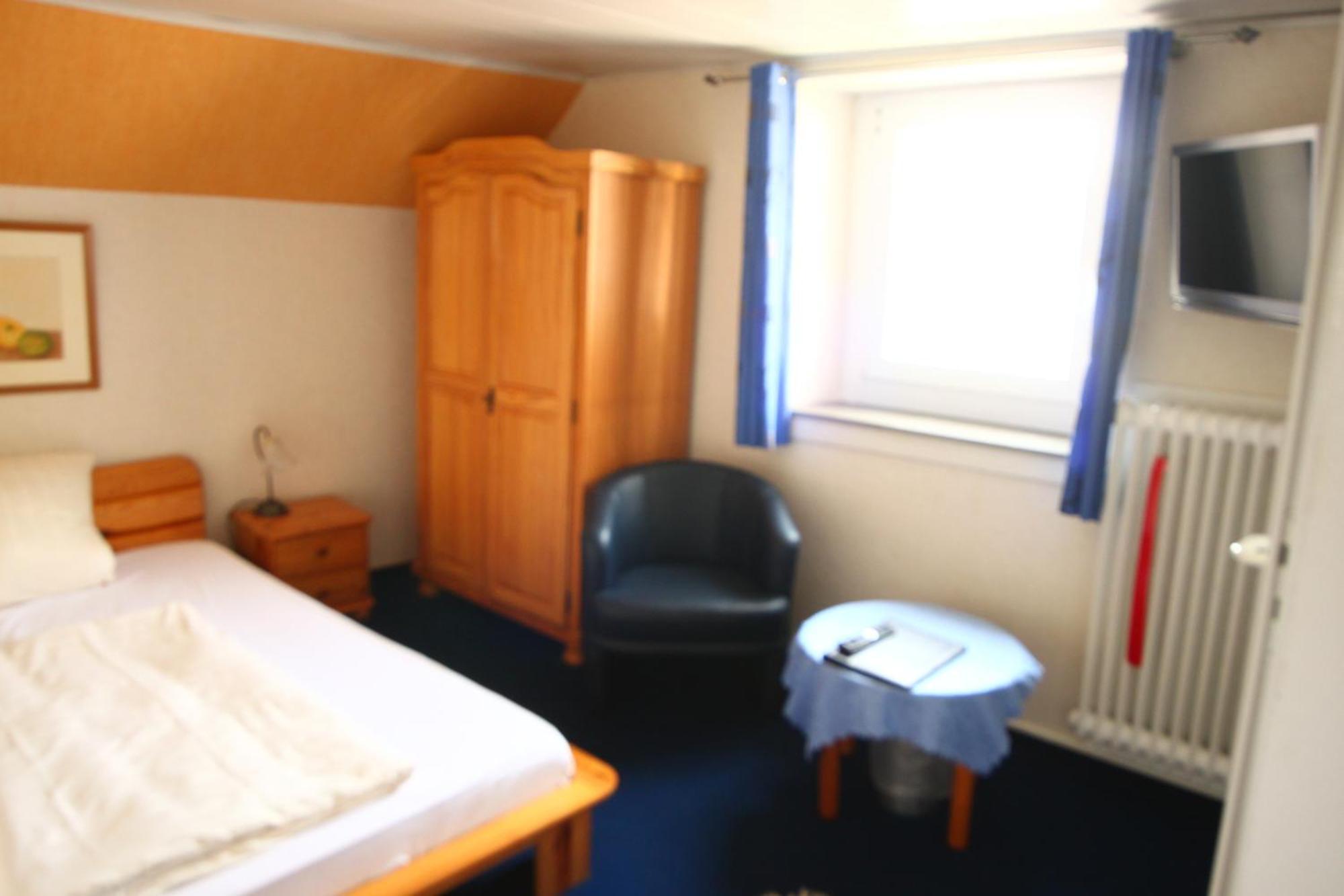 Moselromantik-Hotel Zum Loewen Ediger-Eller Room photo