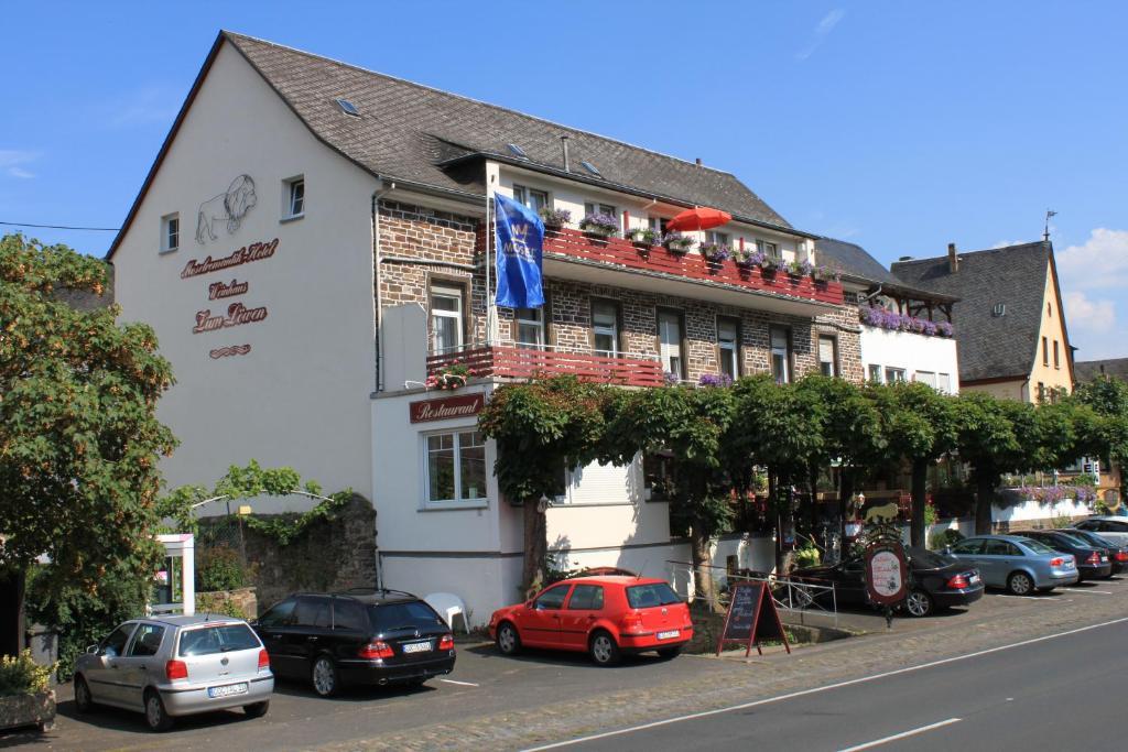 Moselromantik-Hotel Zum Loewen Ediger-Eller Exterior photo
