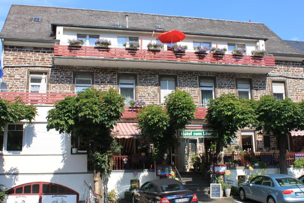 Moselromantik-Hotel Zum Loewen Ediger-Eller Exterior photo